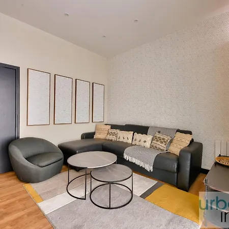 Apartment 159 - Urban Beautiful Brand New Flat In