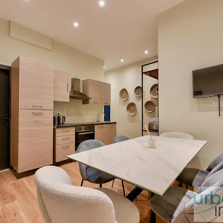 Apartment 159 - Urban Beautiful Brand New Flat In *