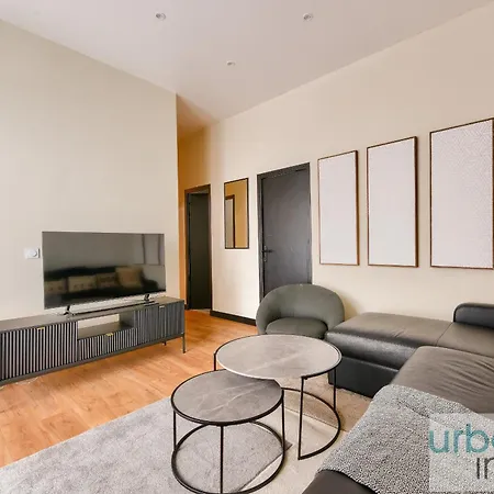 159 - Urban Beautiful Brand New Flat In Apartment