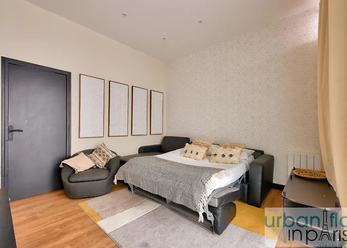 159 - Urban Beautiful Brand New Flat In شقة *
